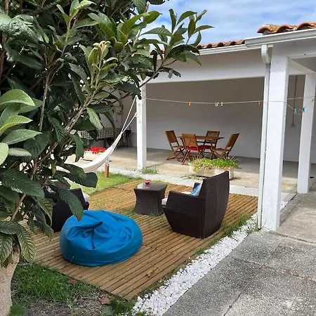 Moradia Alegre No Centro Da Vila Da Tocha. Exterior photo
