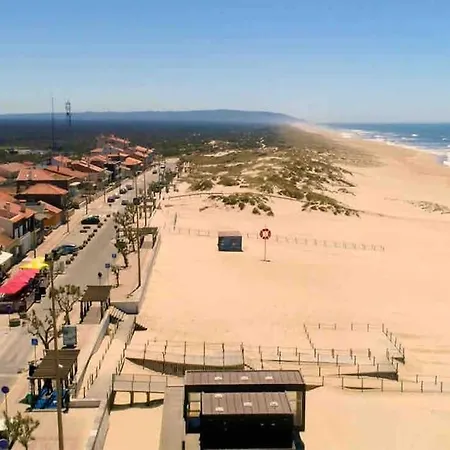 Moradia Alegre No Centro Da Vila Da Tocha. Exterior photo